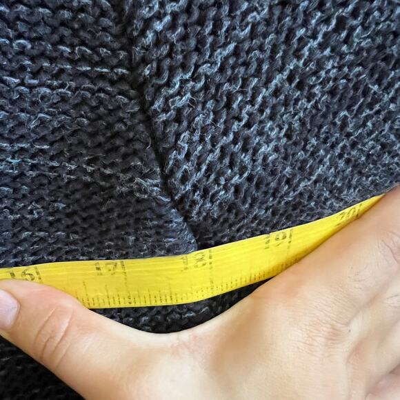 SOLD OUTT - Picture 7 of 7